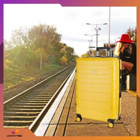 Walizka duża podróżna solidna torba bagaż kufer lekka kółka samolot 94L