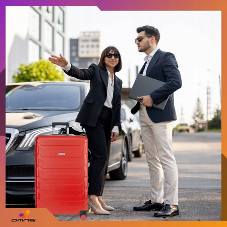 Walizka podróżna na kółkach średnia kuferek poliwęglan dla dziewczynki 63L