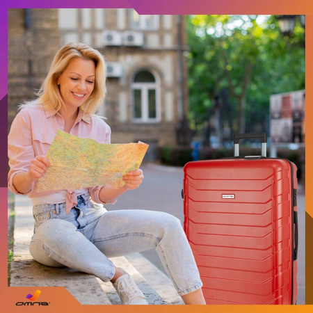 Walizka podróżna na kółkach średnia kuferek poliwęglan dla dziewczynki 63L